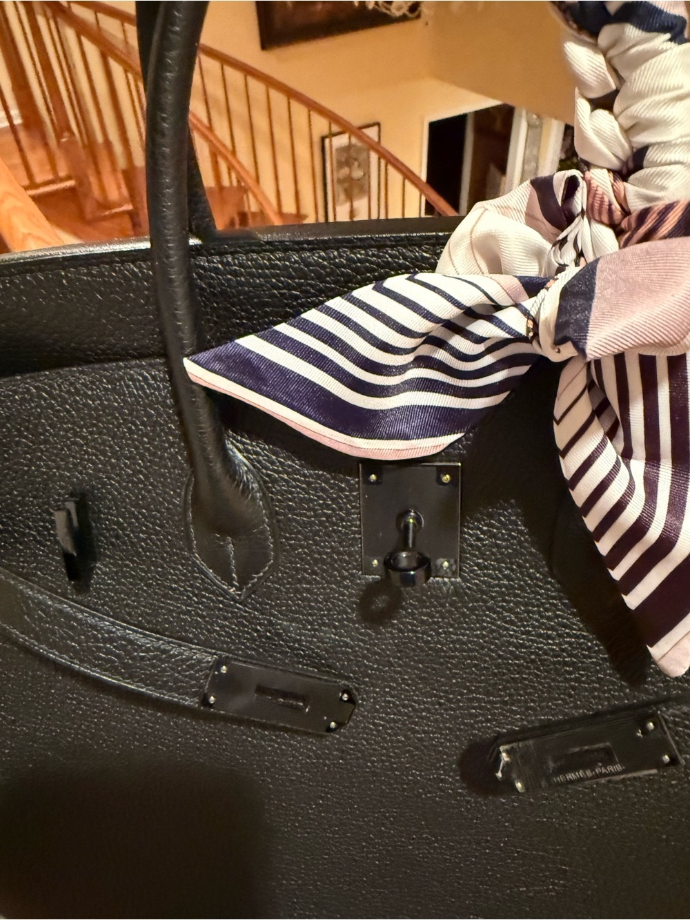 Elegant Black Structured Satchel with Scarf Accent  Togo leather - Picture 5 of 7